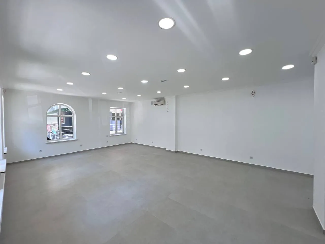Торговое помещение, 174 м² — Изображение 3