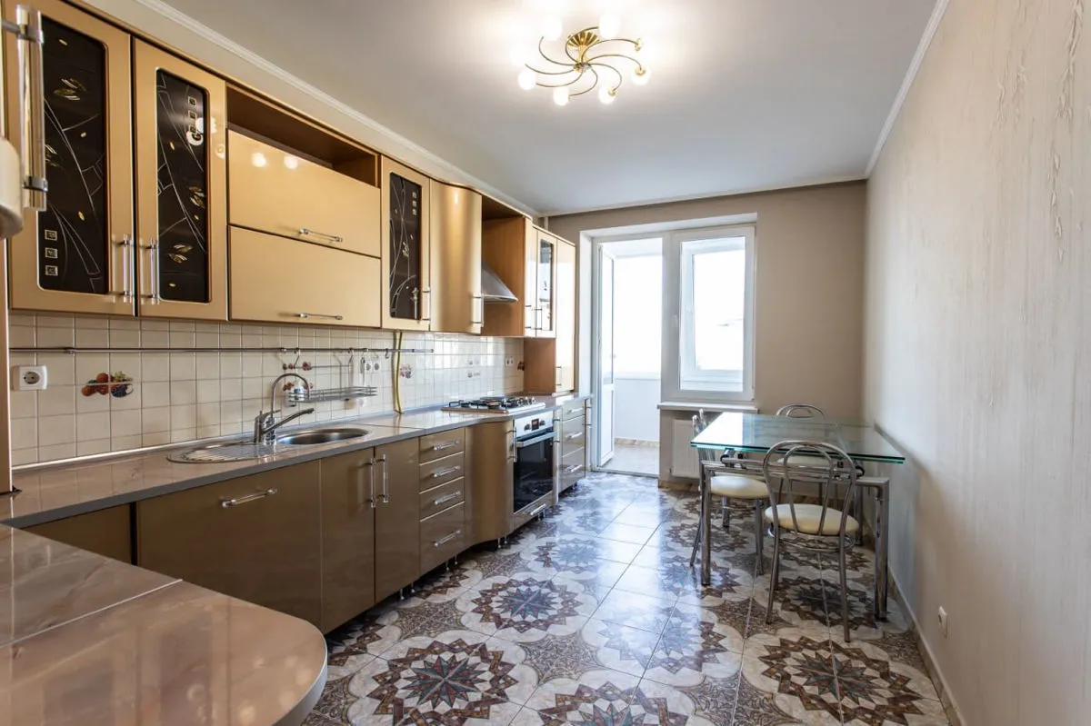 3-комнатная квартира, 120 м² — Изображение 2