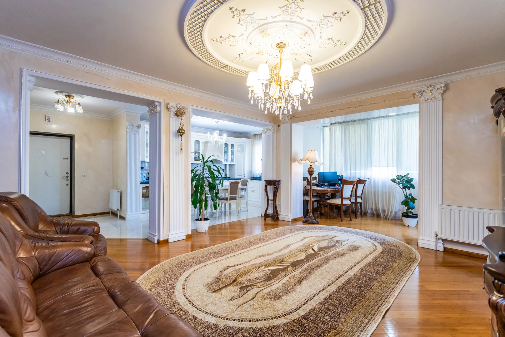 3-комнатная квартира, 121.2 м² — Изображение 1