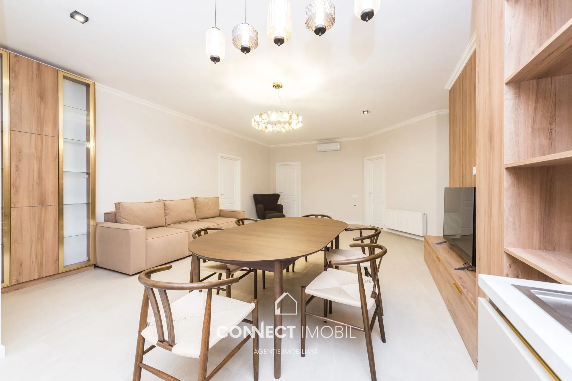 3-camere apartament, 136 m² — Imagine 1