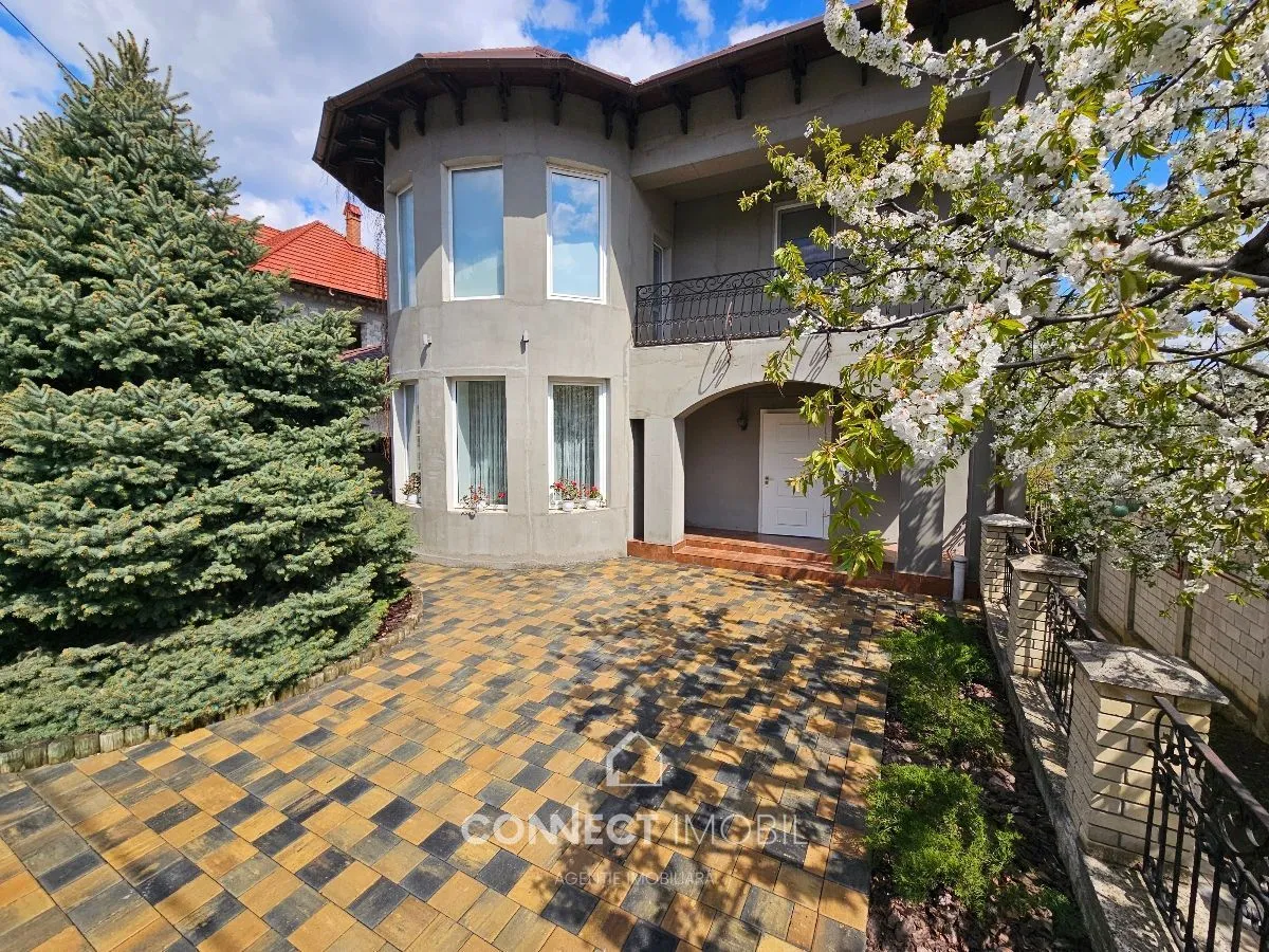 2-этажный дом, 400 м² — Изображение 1