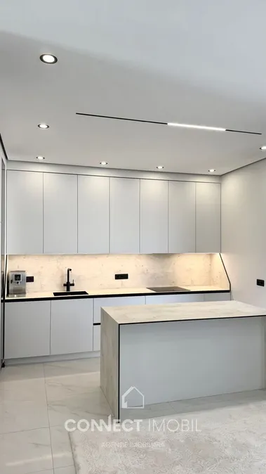 2-etaje casă, 220 m² — Imagine 2