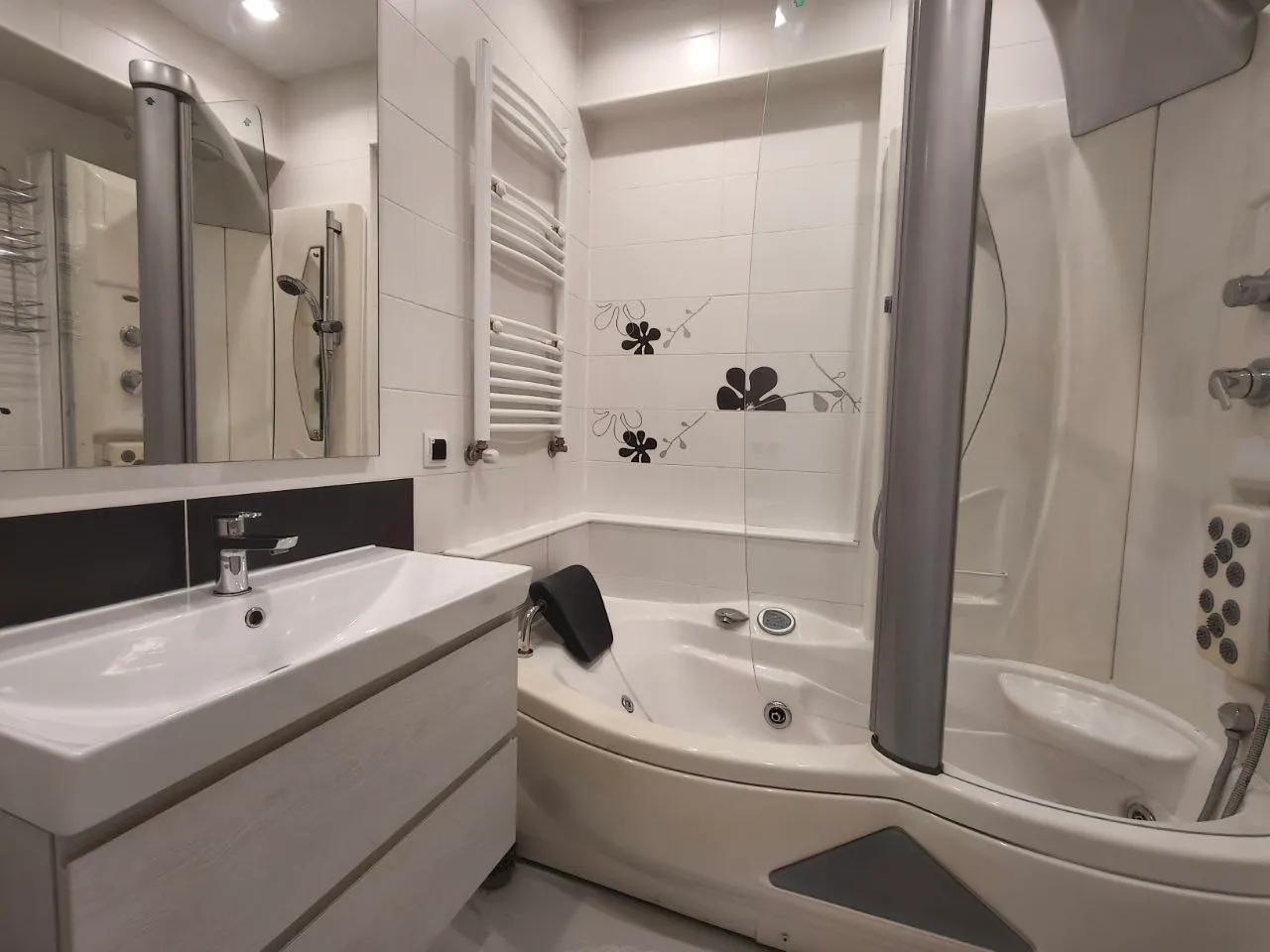 1-комнатная квартира, 76 м² — Изображение 4