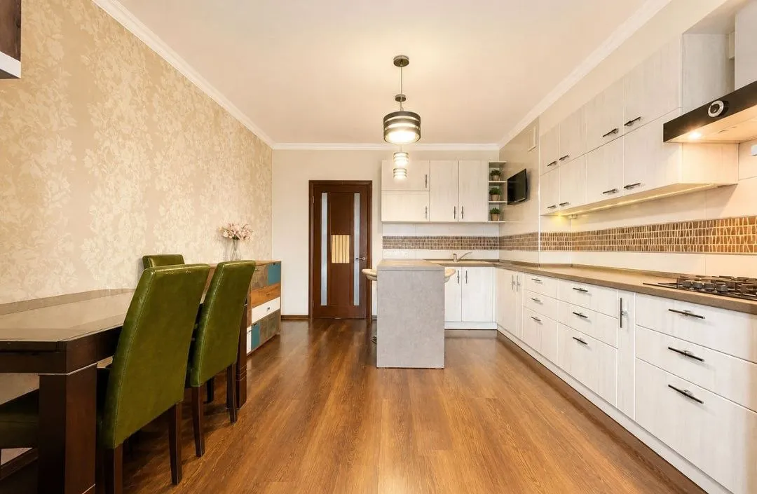3-комнатная квартира, 114 м² — Изображение 1