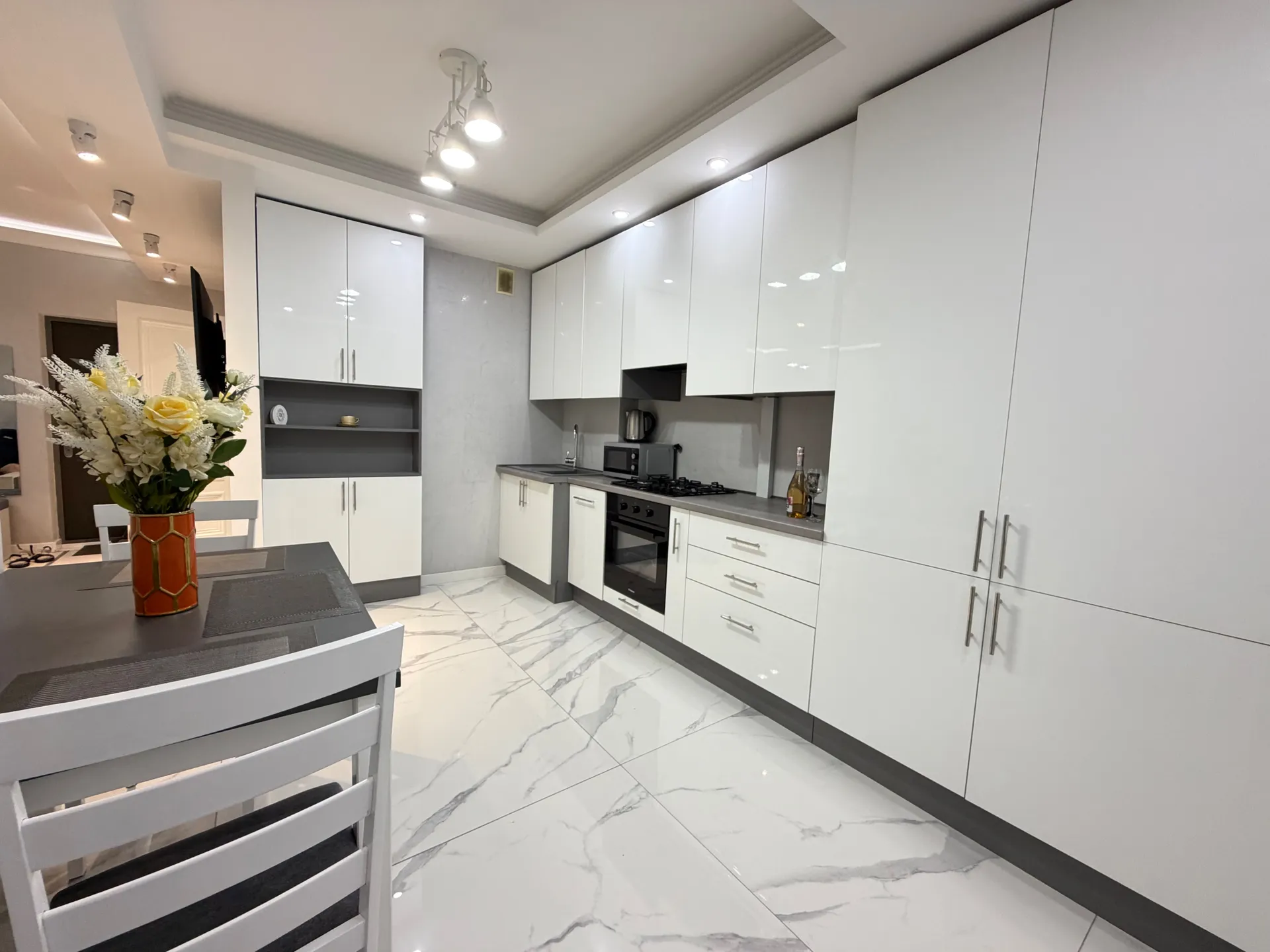 2-комнатная квартира, 65 м² — Изображение 1