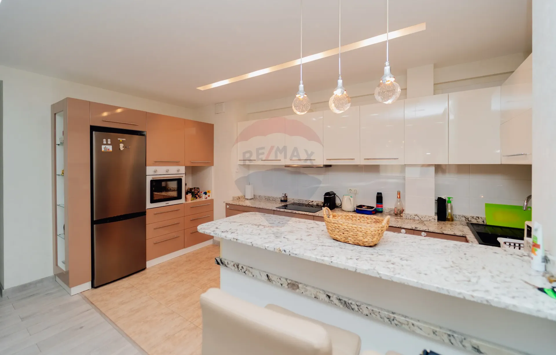 2-bedroom apartment, 130 m² — Image 2