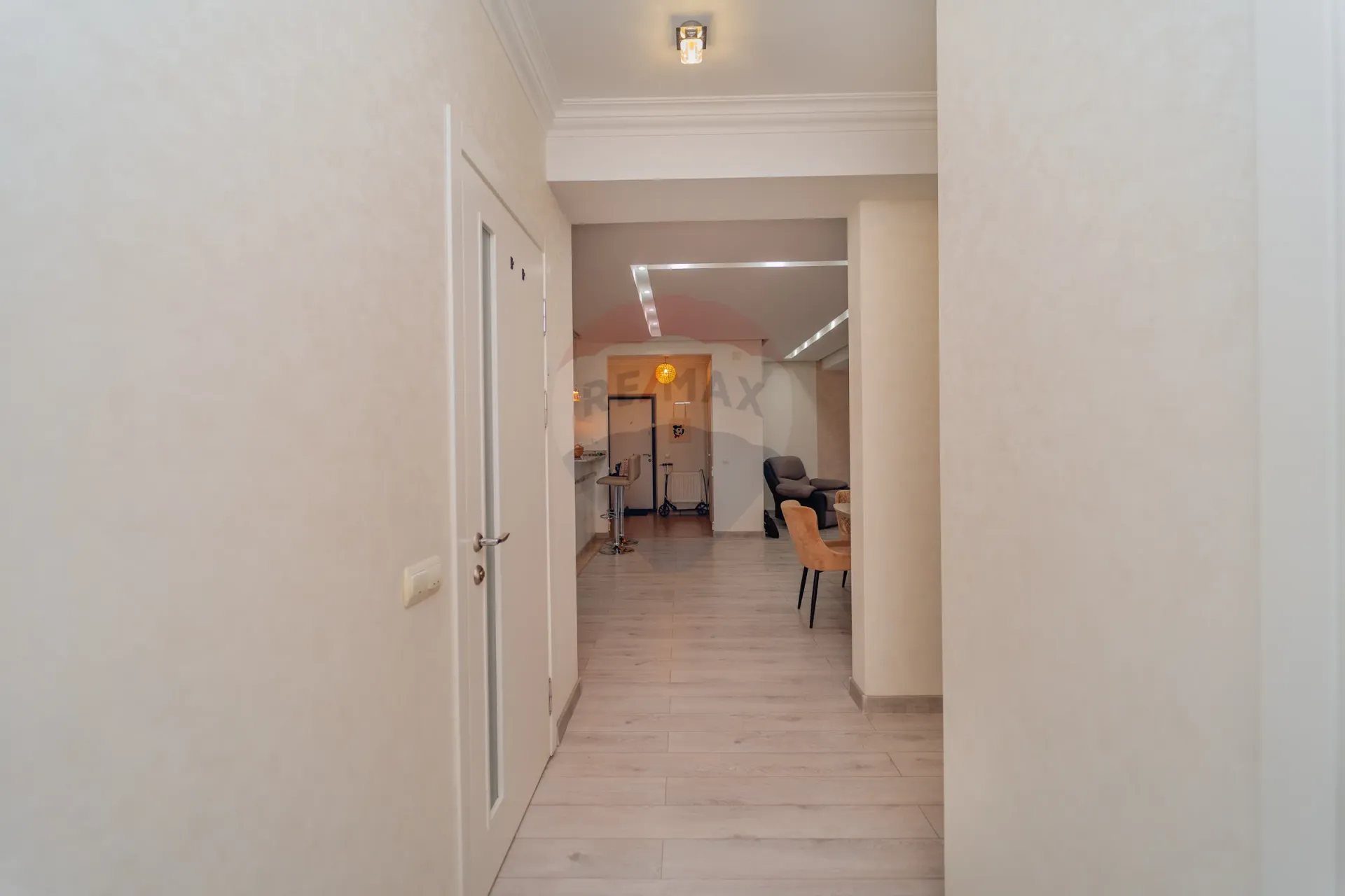 2-bedroom apartment, 130 m² — Image 7