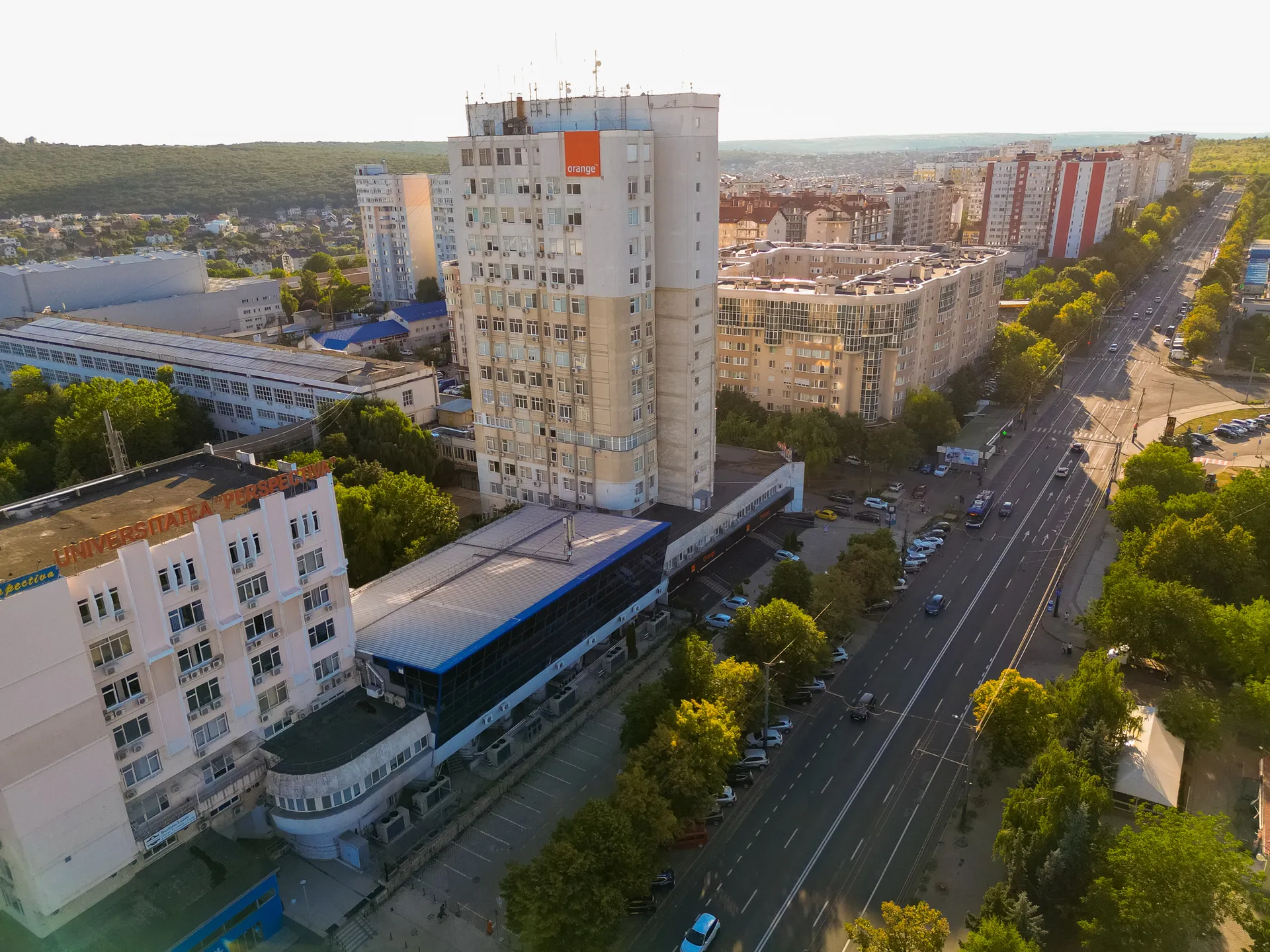 12-комнатный офис, 608.9 м² — Изображение 3