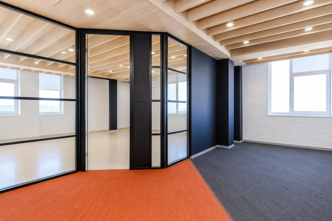 12-комнатный офис, 608.9 м² — Изображение 2