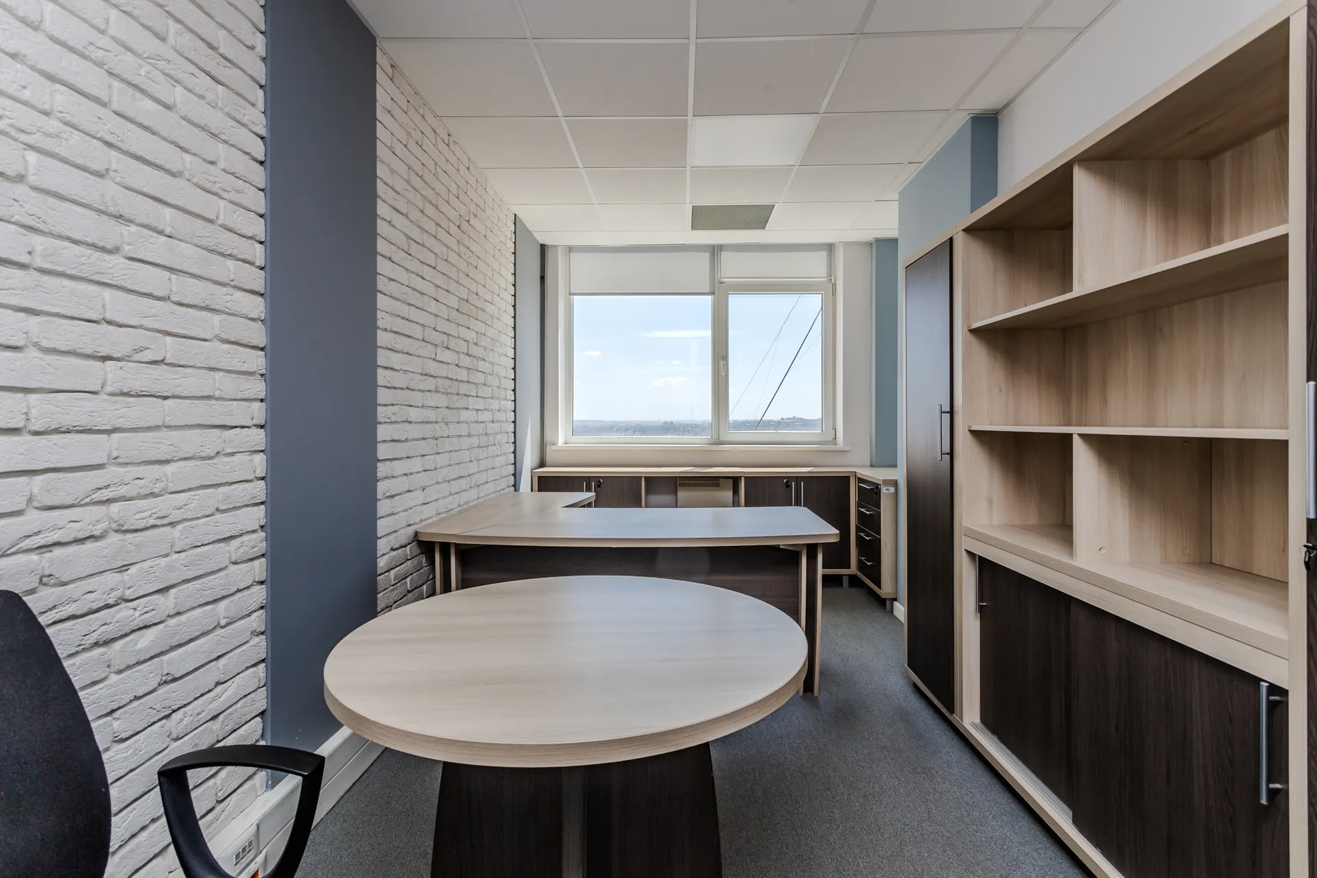 15-комнатный офис, 622.5 м² — Изображение 1