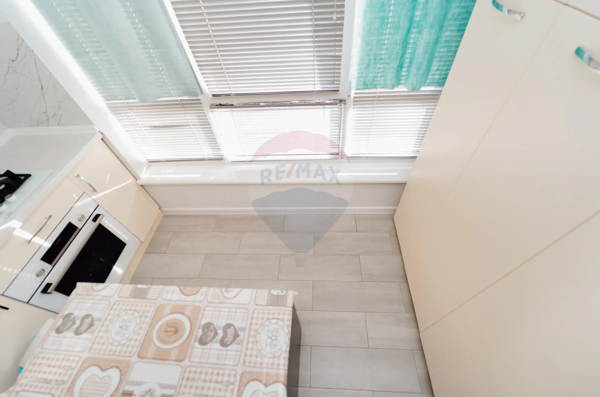 1-bedroom apartment, 48.4 m² — Image 11