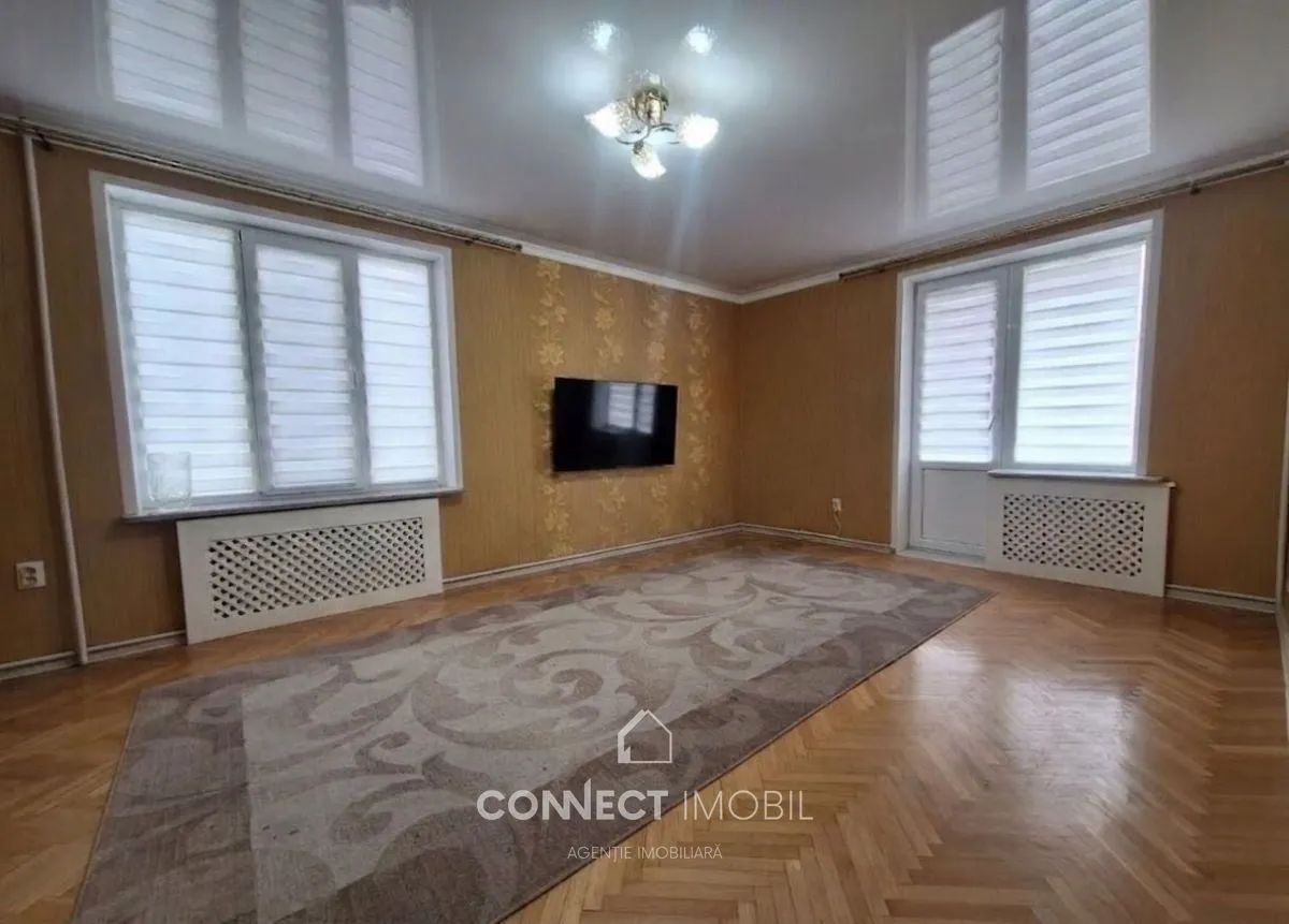4-комнатная квартира, 90 м² — Изображение 1