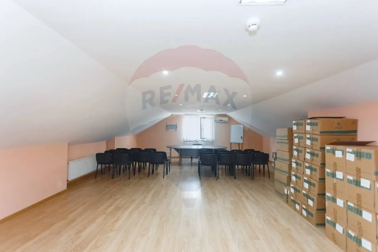 Free-purpose property, 276.8 m² — Image 12