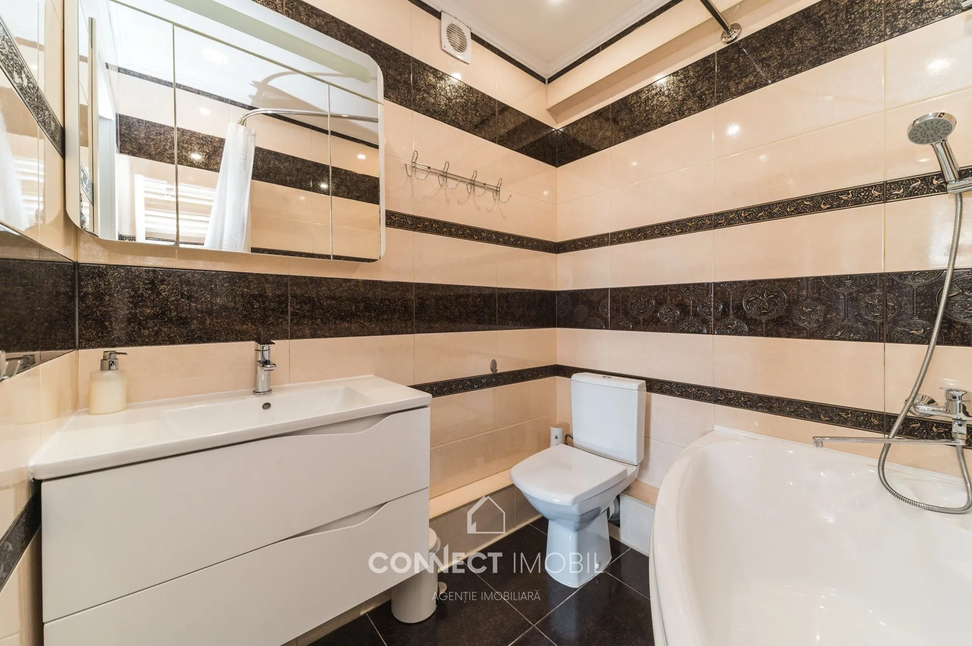 2-комнатная квартира, 63 м² — Изображение 3