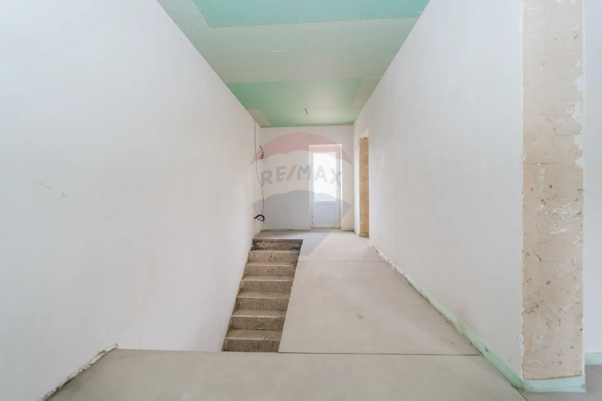 3-floor house, 200 m² — Image 15