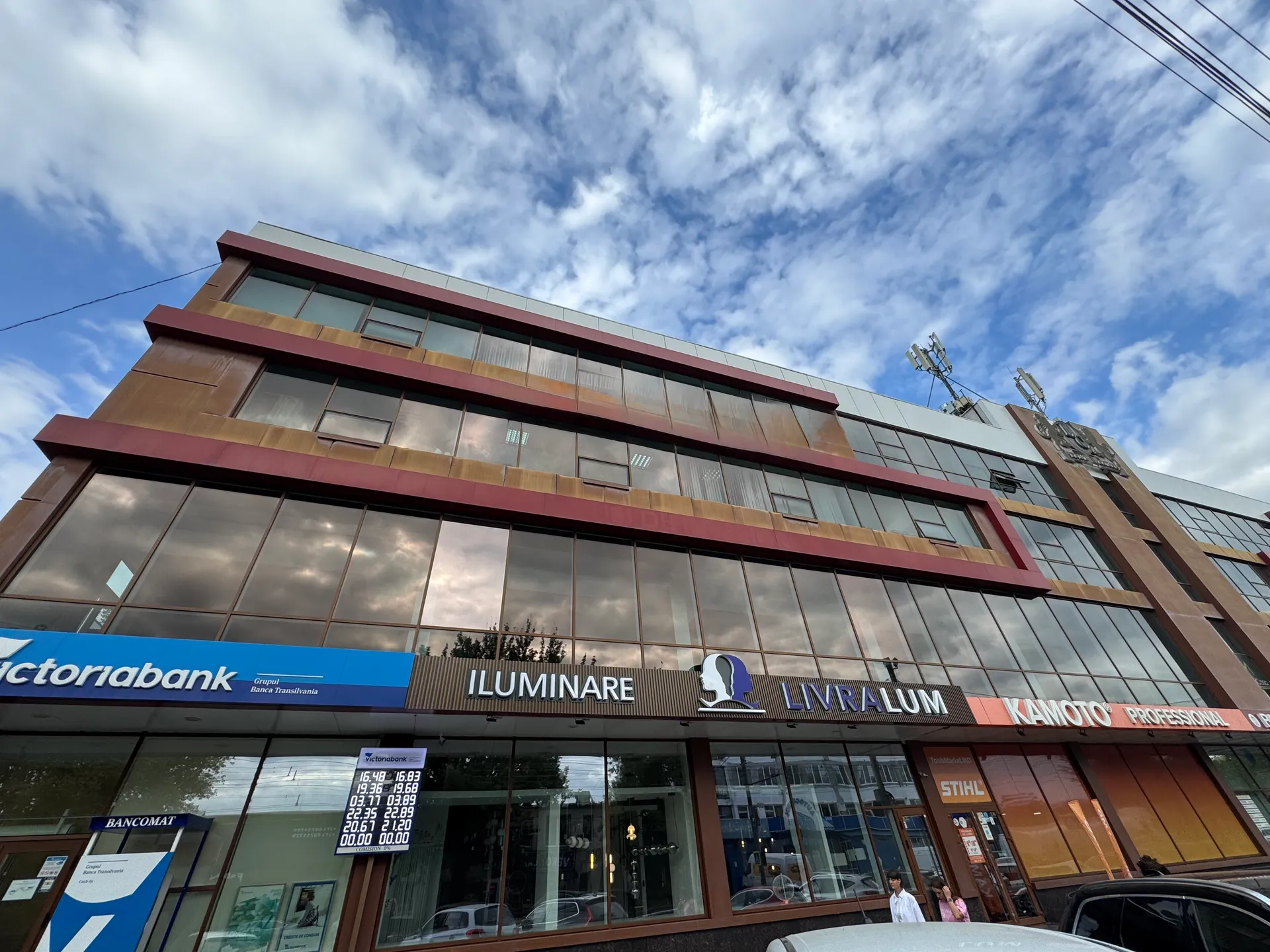 Торговое помещение, 172 м² — Изображение 1
