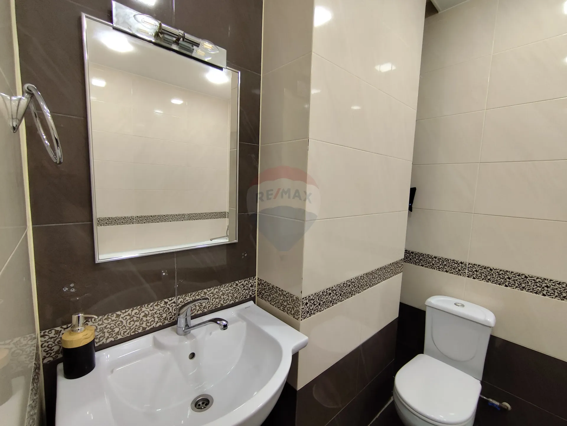 2-bedroom apartment, 92 m² — Image 5