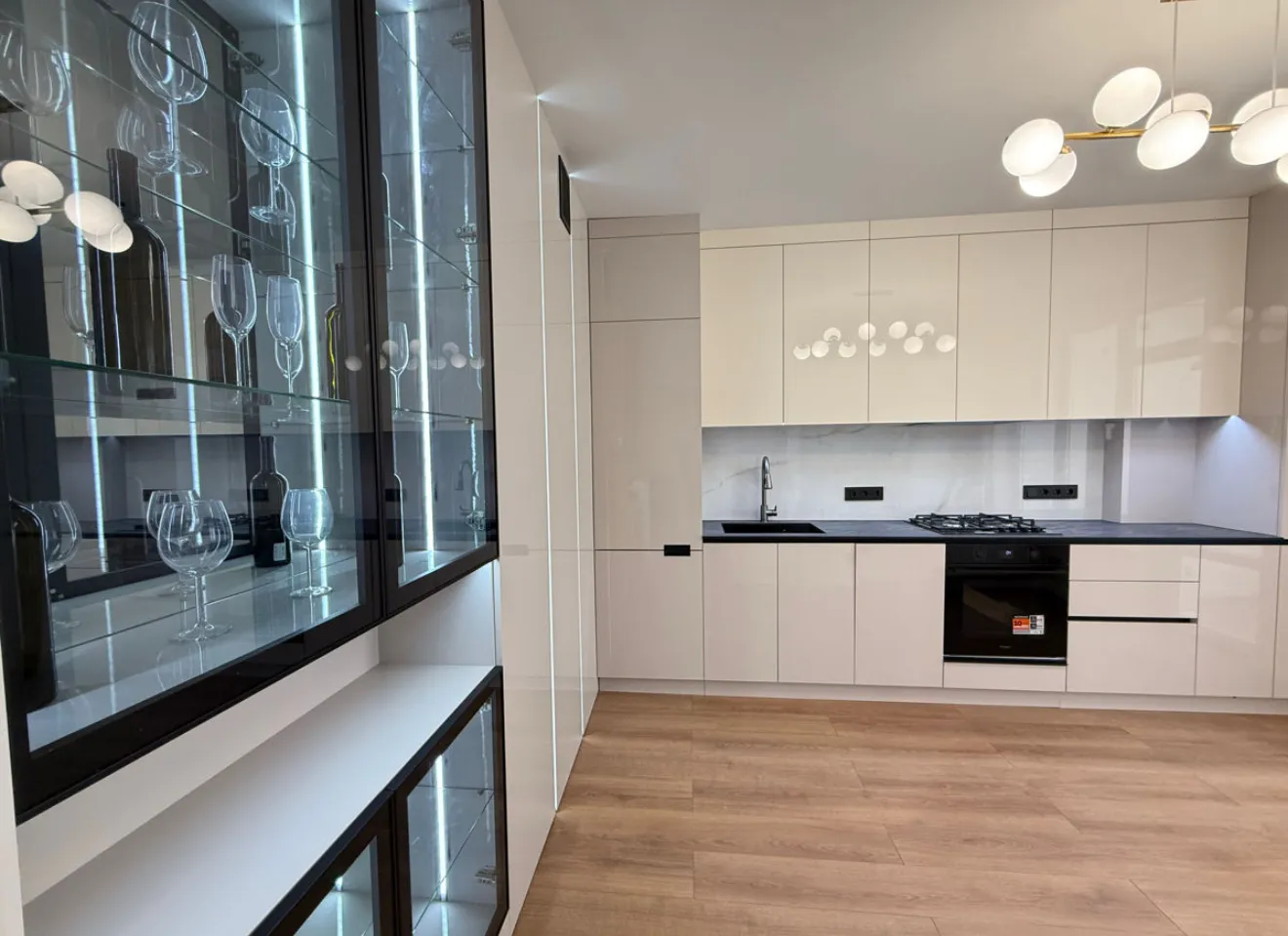 2-комнатная квартира, 64 м² — Изображение 1
