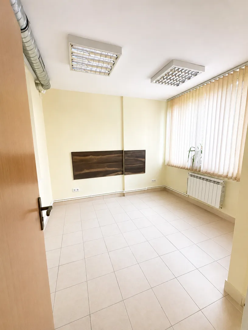Торговое помещение, 80 м² — Изображение 2