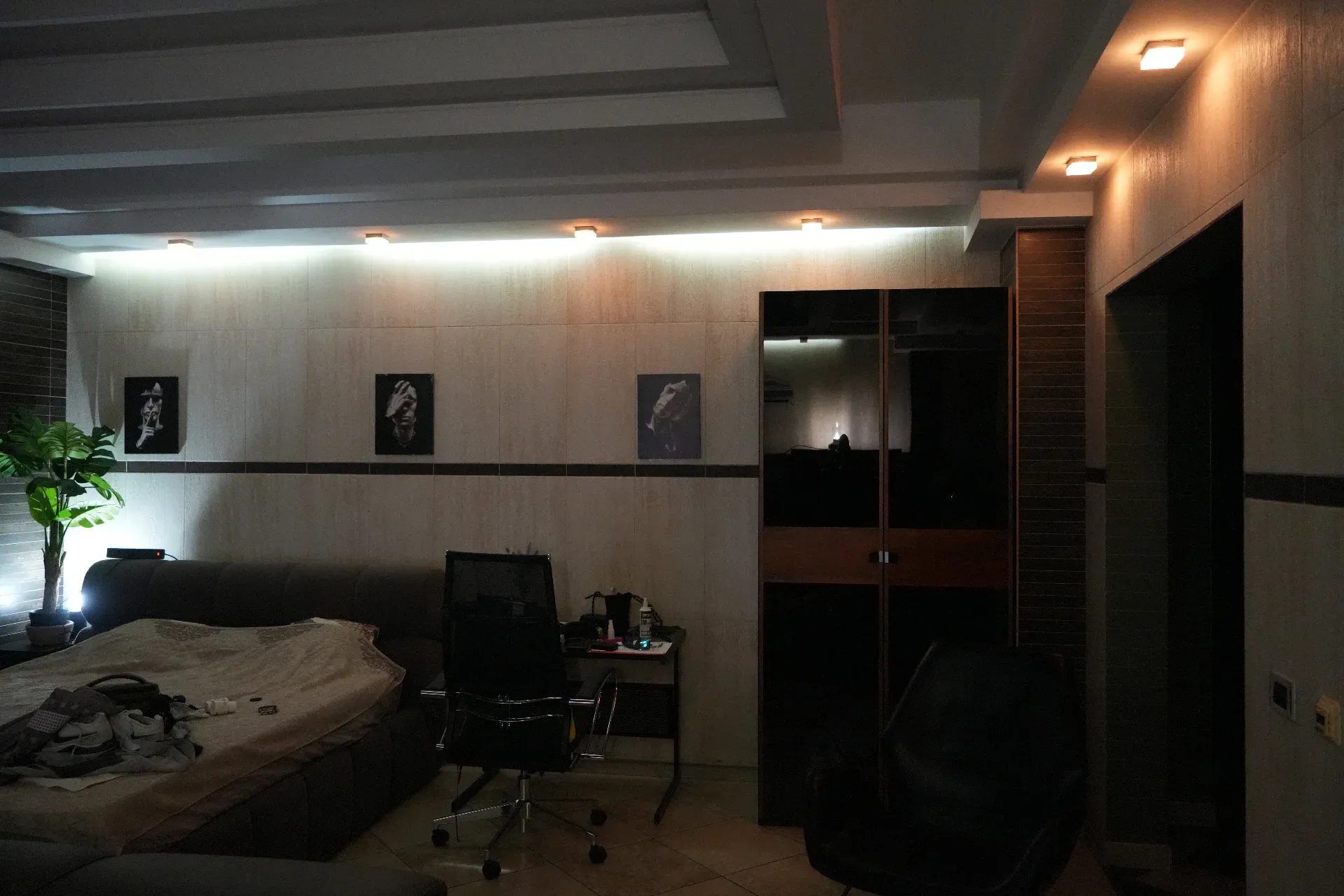 Studio-Apartment, 85 m² — Image 3