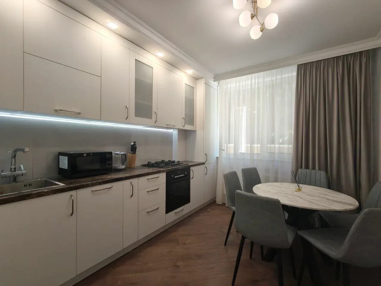 1-комнатная квартира, 70 м² — Изображение 2