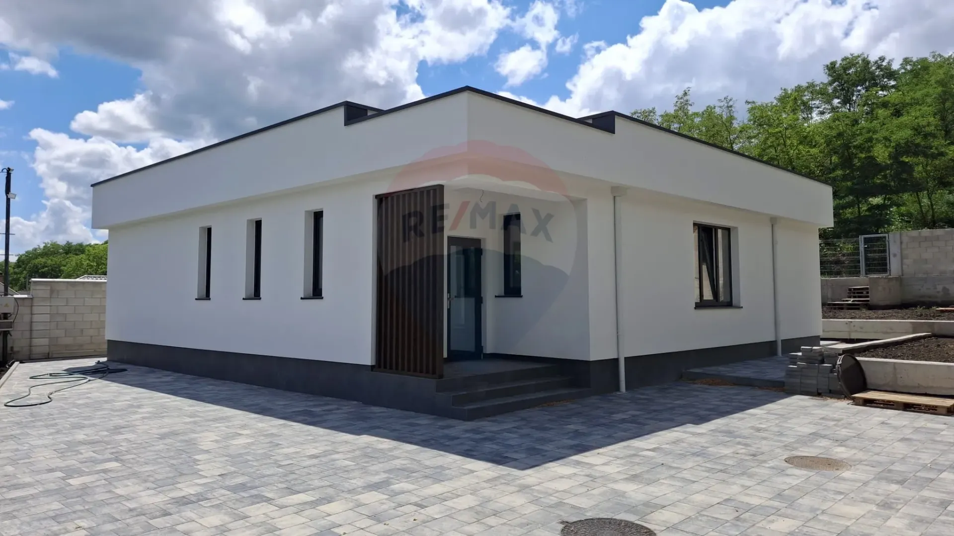 1-floor house, 150 m² — Image 1