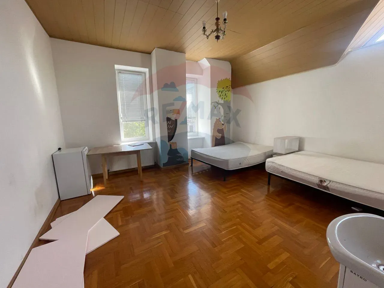 Free-purpose property, 494 m² — Image 2