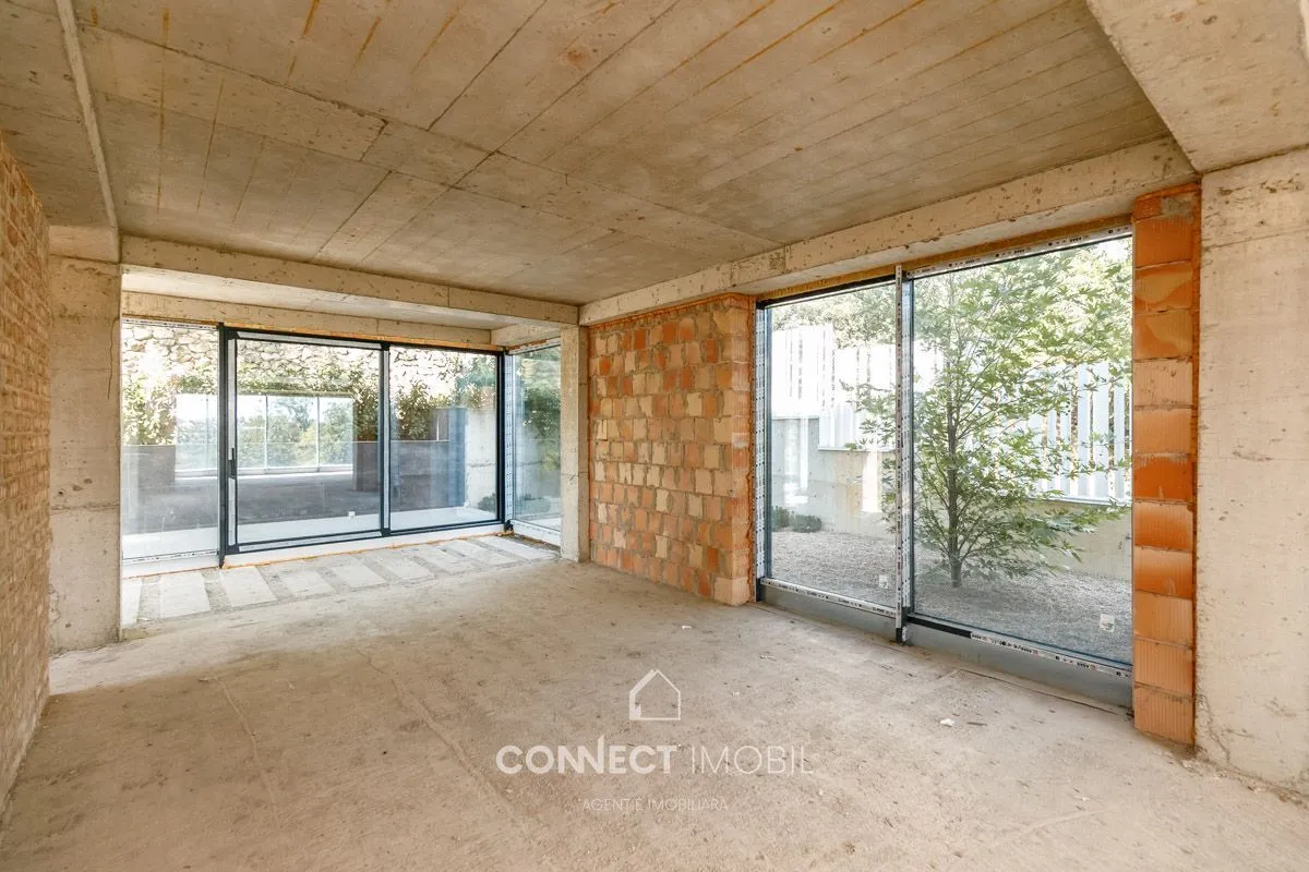 3-этажный дом, 320 м² — Изображение 2