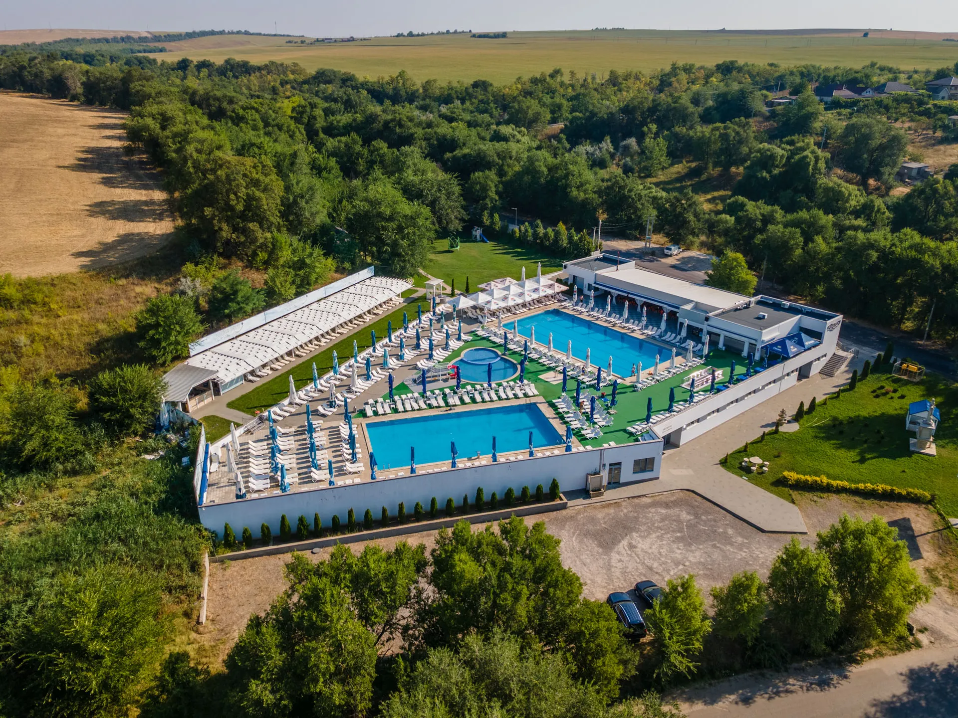 Торговое помещение, 834.5 м² — Изображение 1