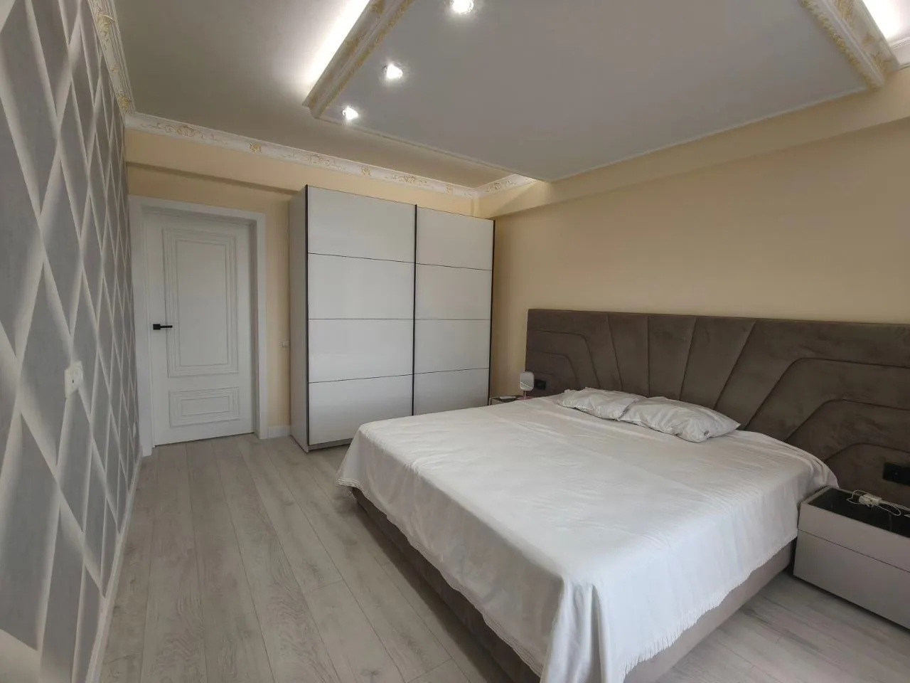 2-комнатная квартира, 70 м² — Изображение 3
