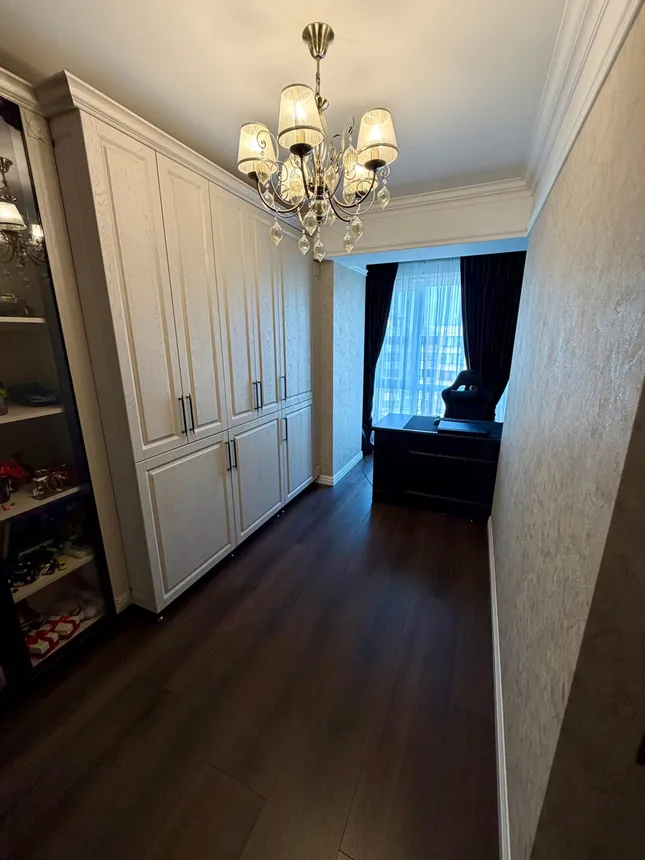 3-bedroom apartment, 220 m² — Image 4