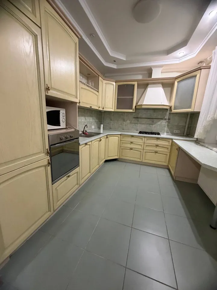 3-комнатная квартира, 117 м² — Изображение 1