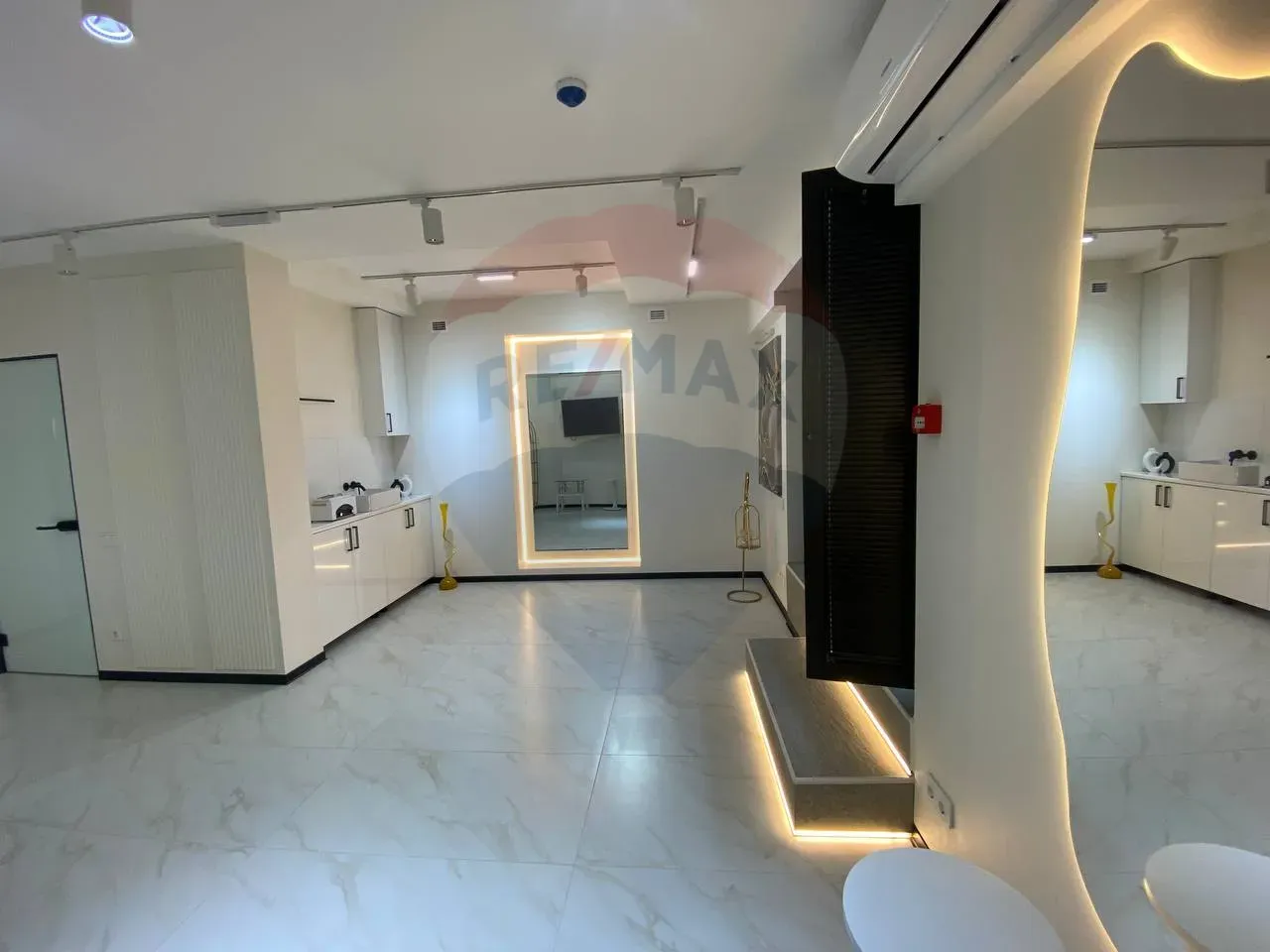 Trade space, 201 m² — Image 3