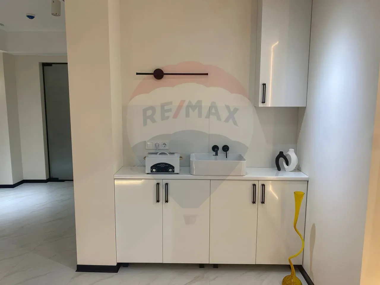 Trade space, 201 m² — Image 2