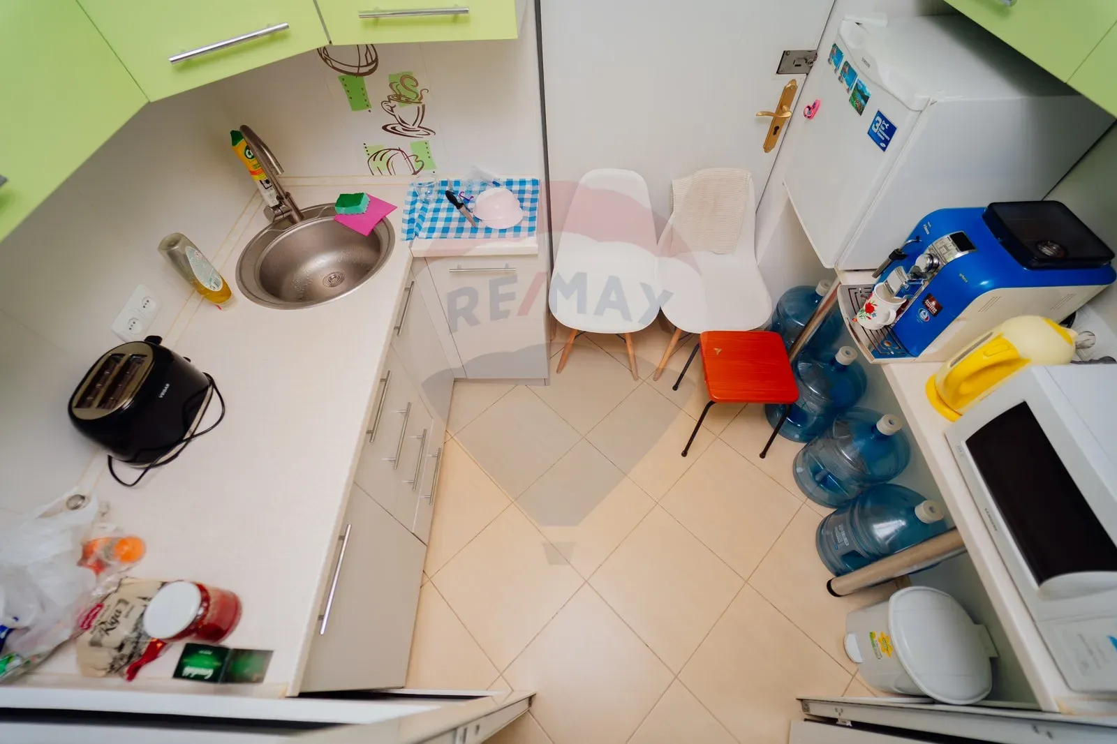 Trade space, 62.8 m² — Image 2