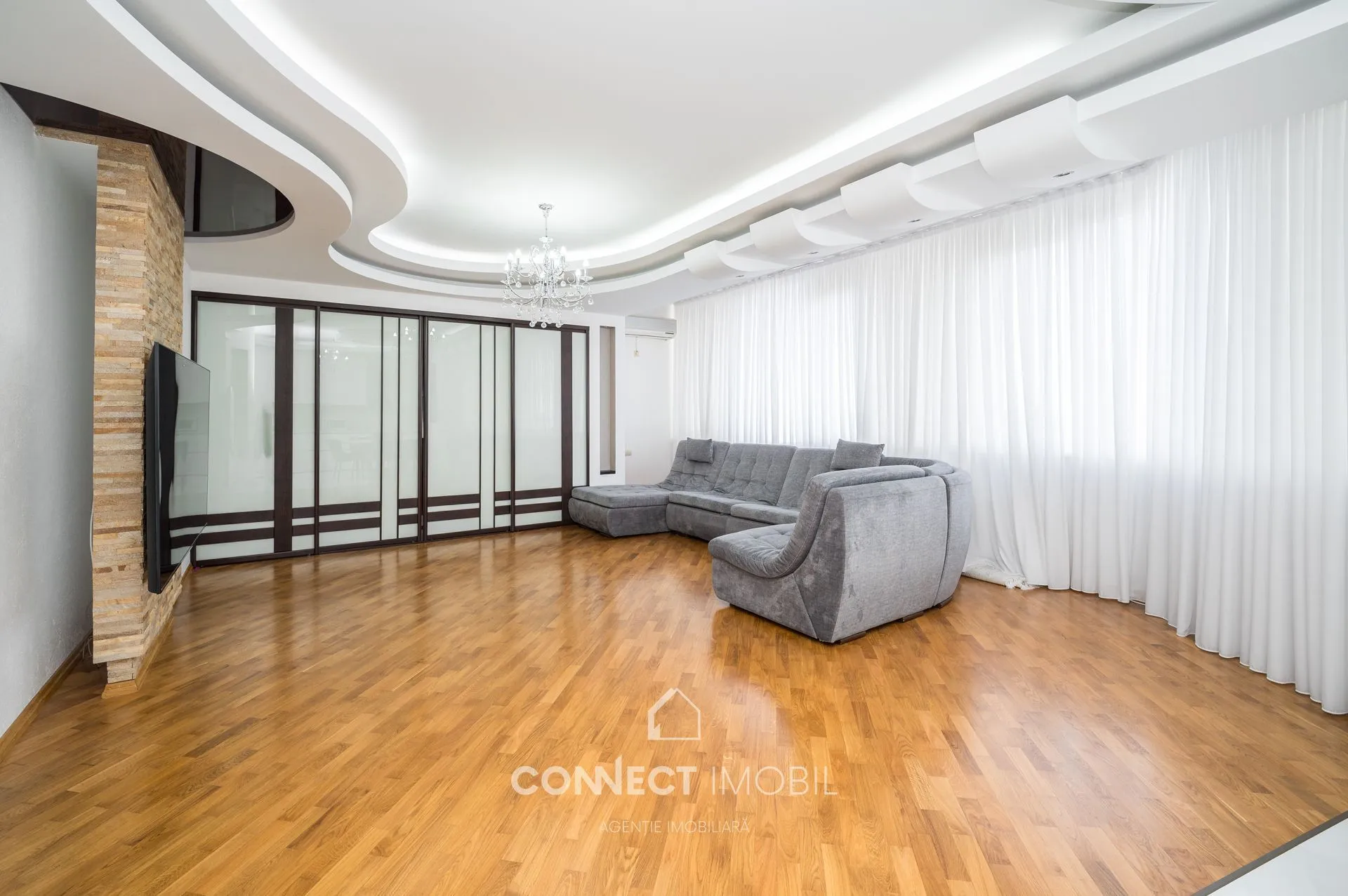 2-bedroom apartment, 117 m² — Image 1