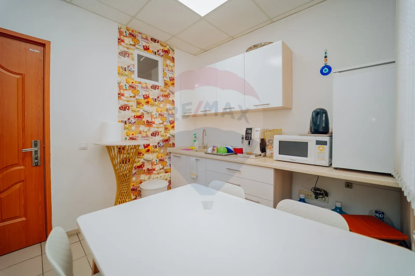 Trade space, 132.3 m² — Image 10