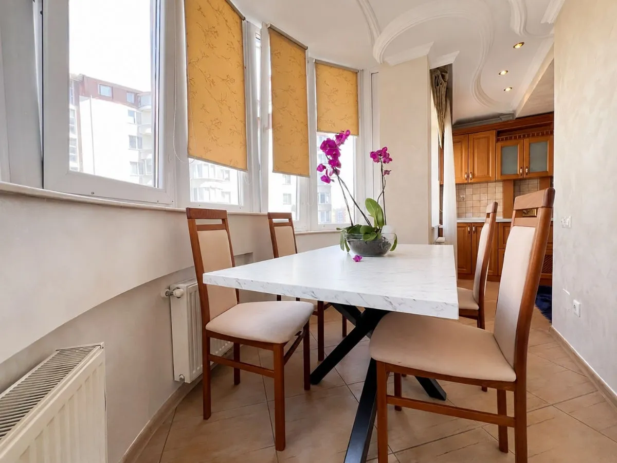 2-bedroom apartment, 70 m² — Image 3
