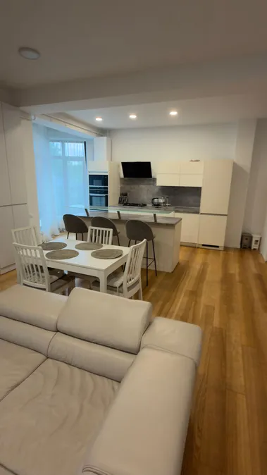 3-комнатная квартира, 105 м² — Изображение 1