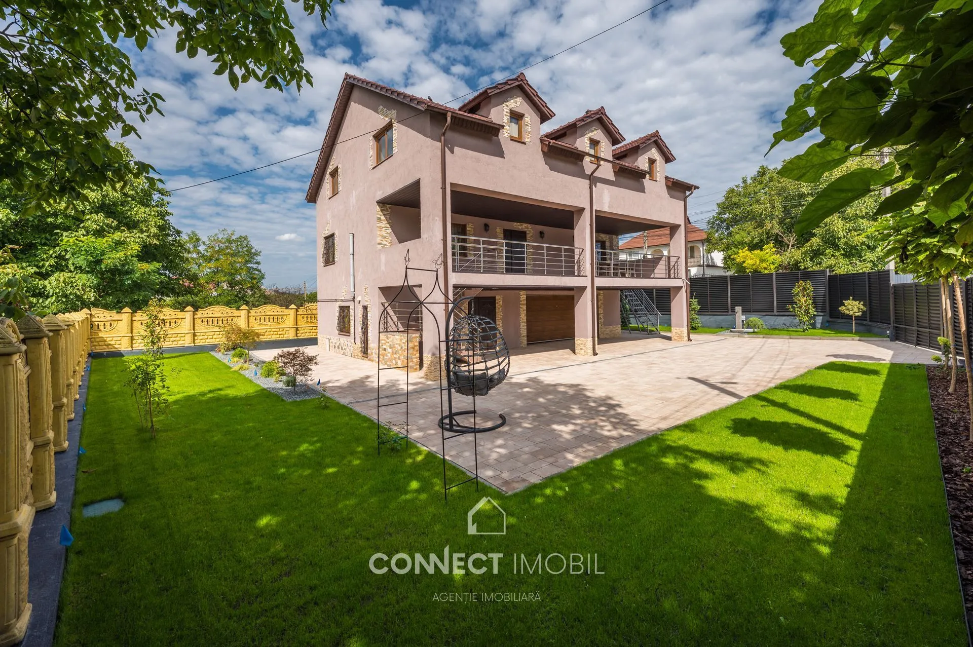 2-etaje casă, 190 m² — Imagine 1