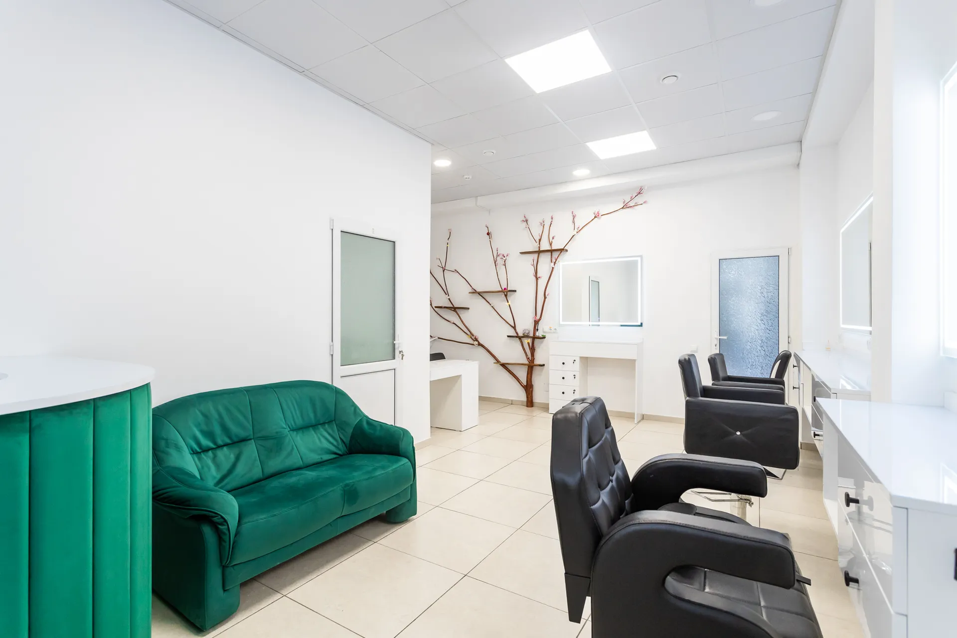 Spațiu comercial, 50 m² — Imagine 1