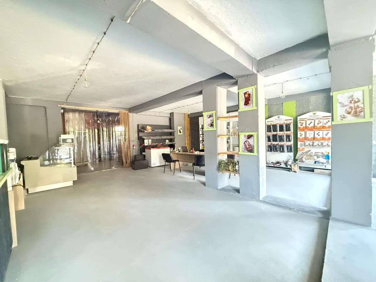 Spațiu comercial, 116.4 m² — Imagine 1