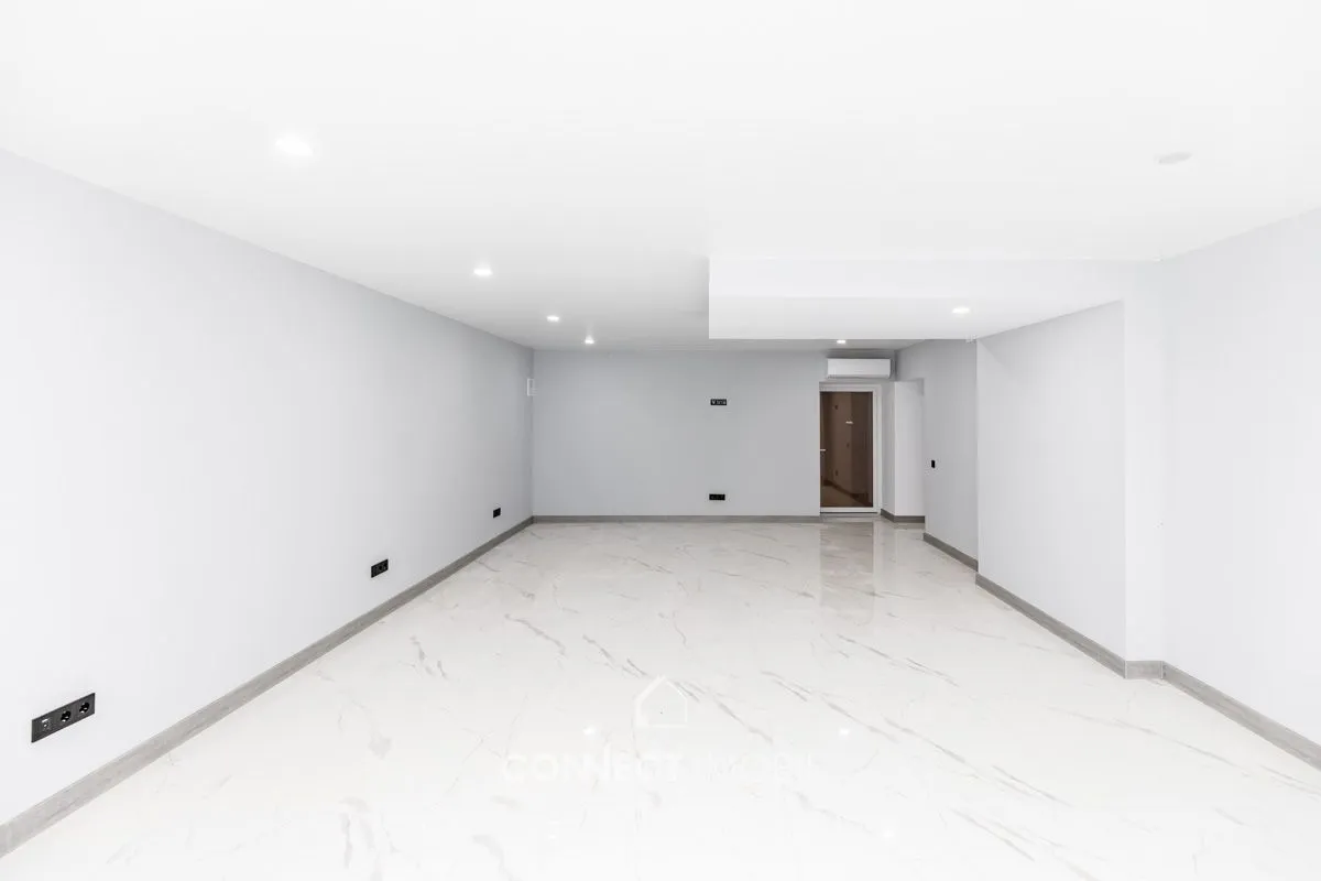 Spațiu comercial, 170 m² — Imagine 2