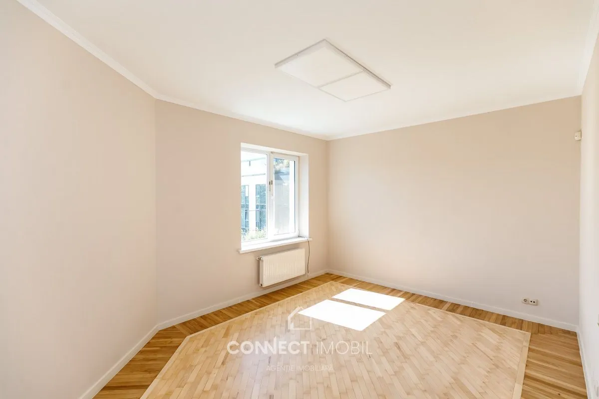 Spațiu comercial, 400 m² — Imagine 4