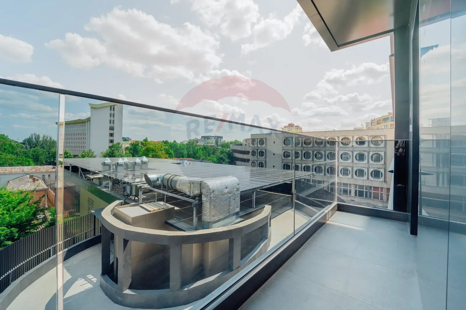 1-bedroom office, 170 m² — Image 5