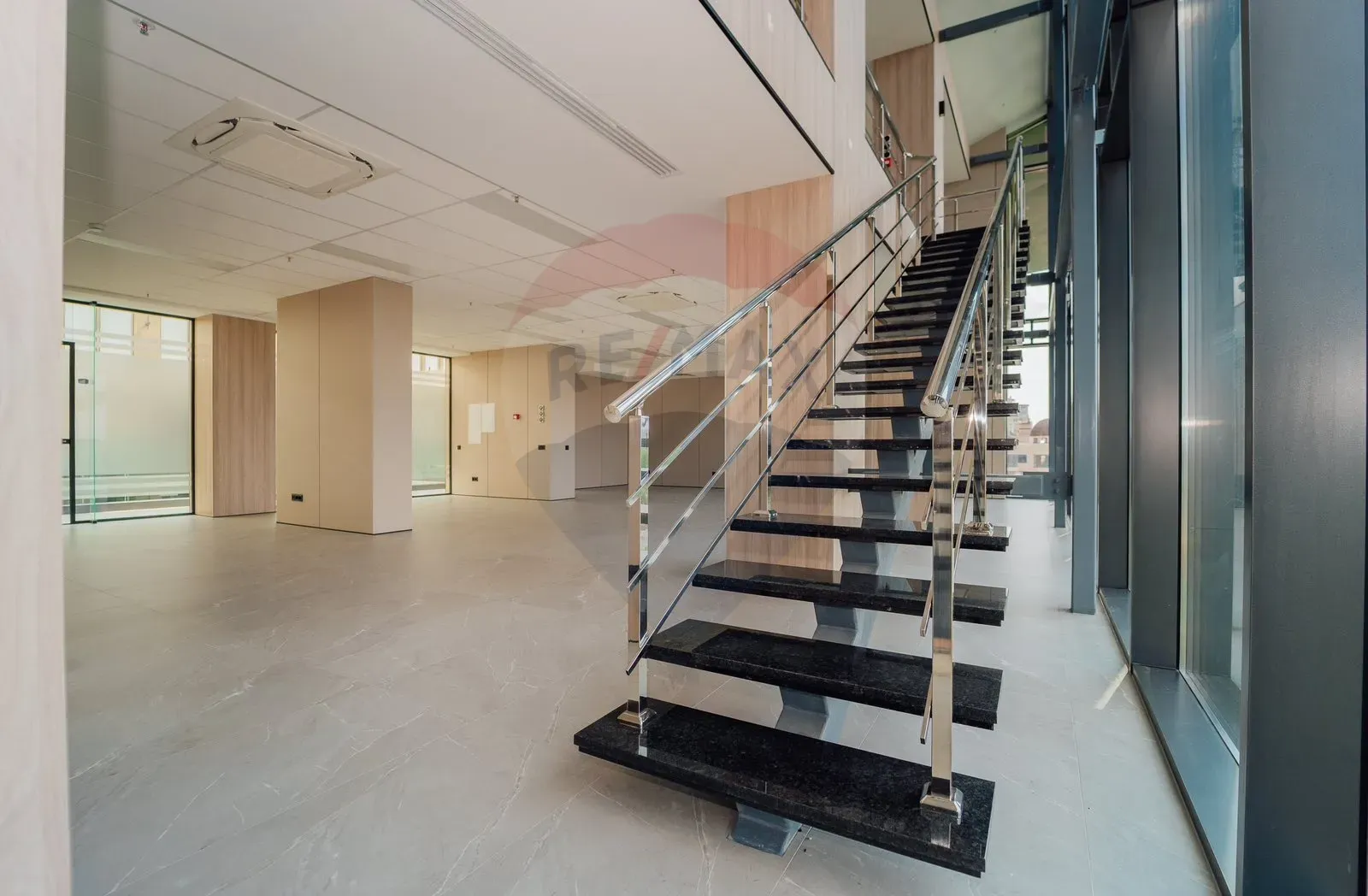 1-bedroom office, 144.5 m² — Image 3