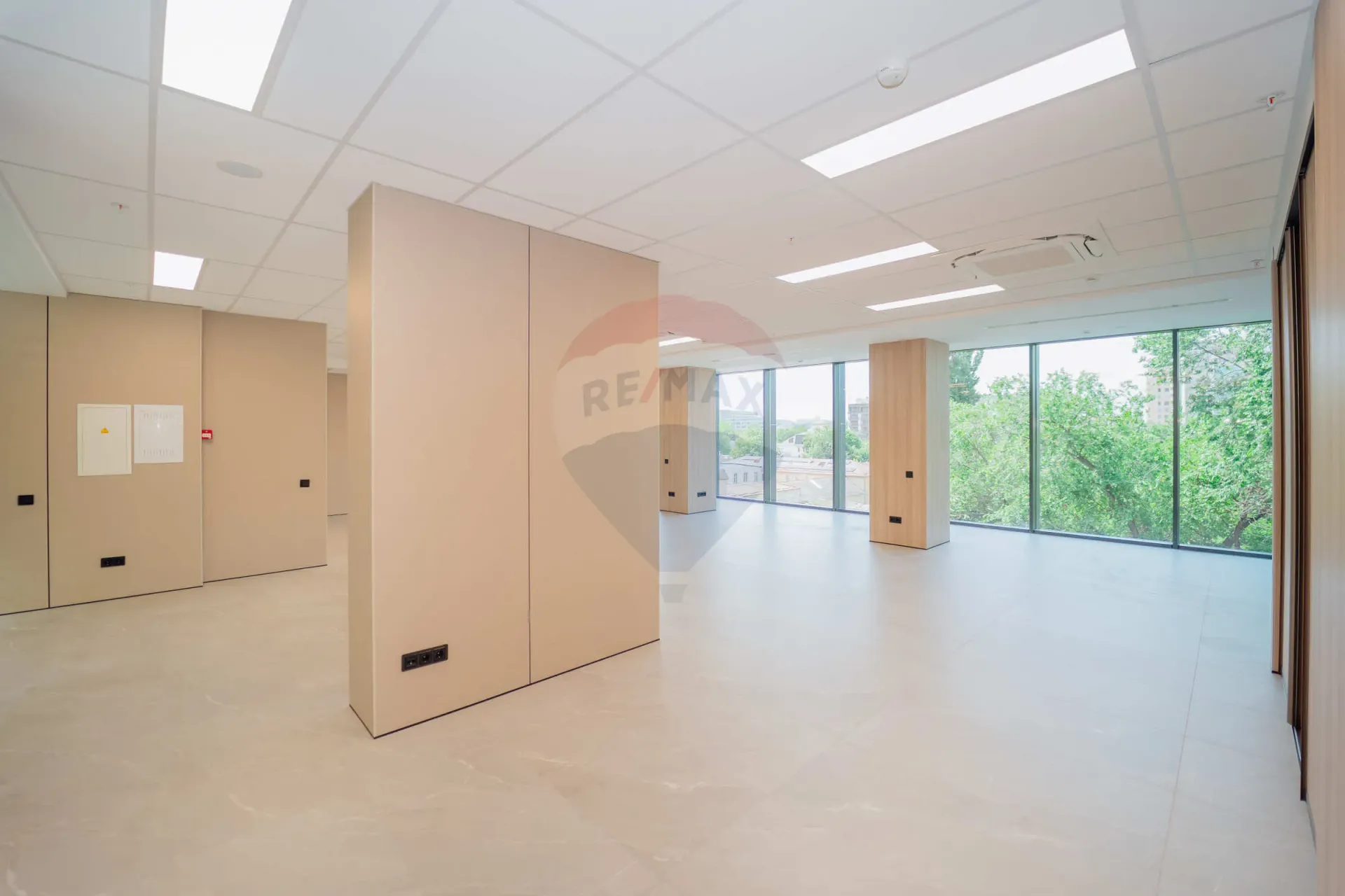 1-bedroom office, 168.2 m² — Image 5