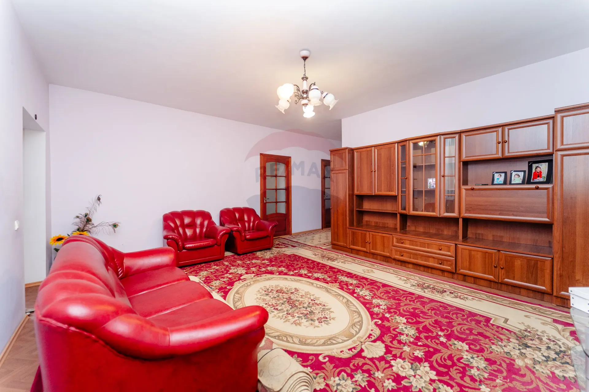 3-floor house, 315 m² — Image 13