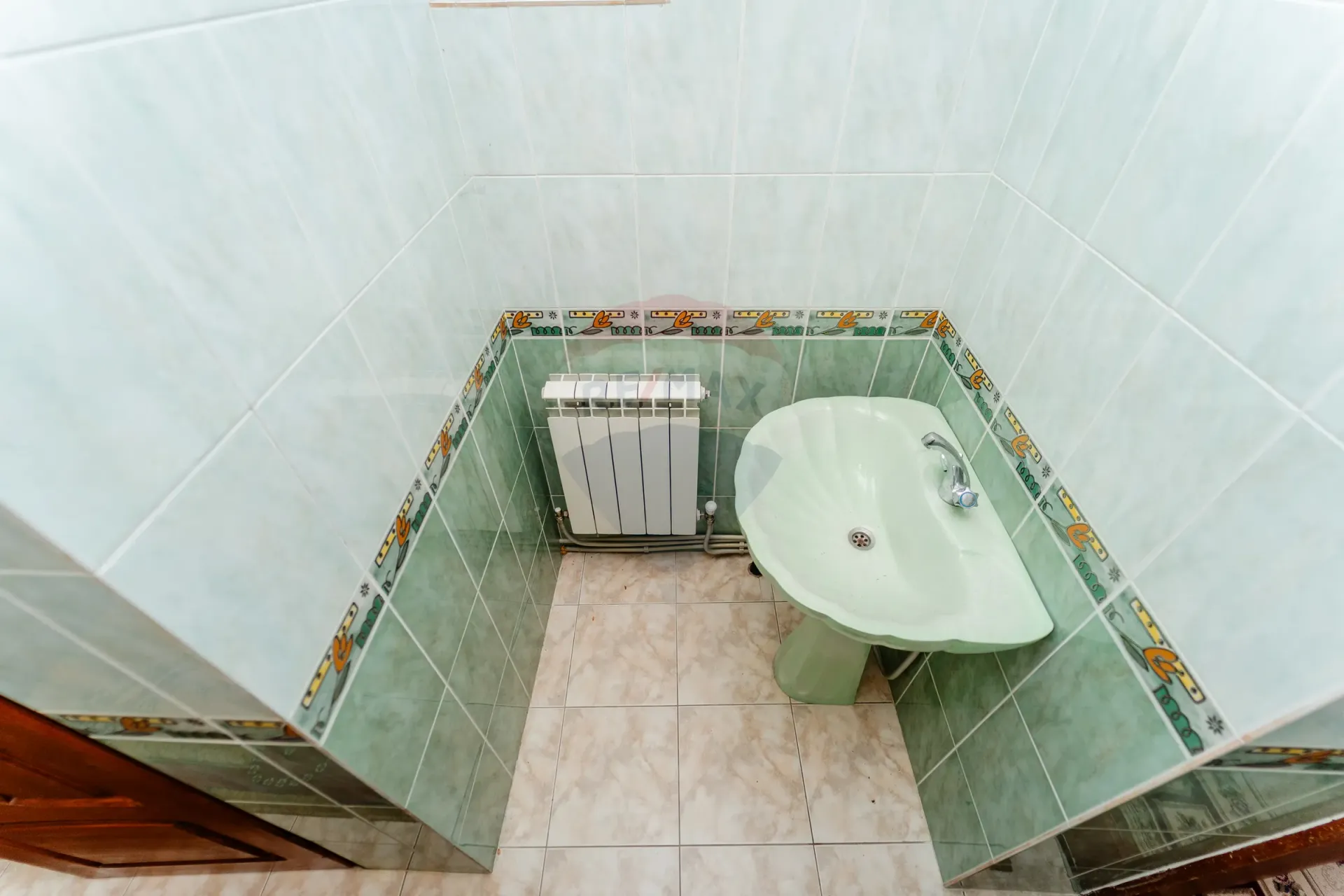 3-floor house, 315 m² — Image 17