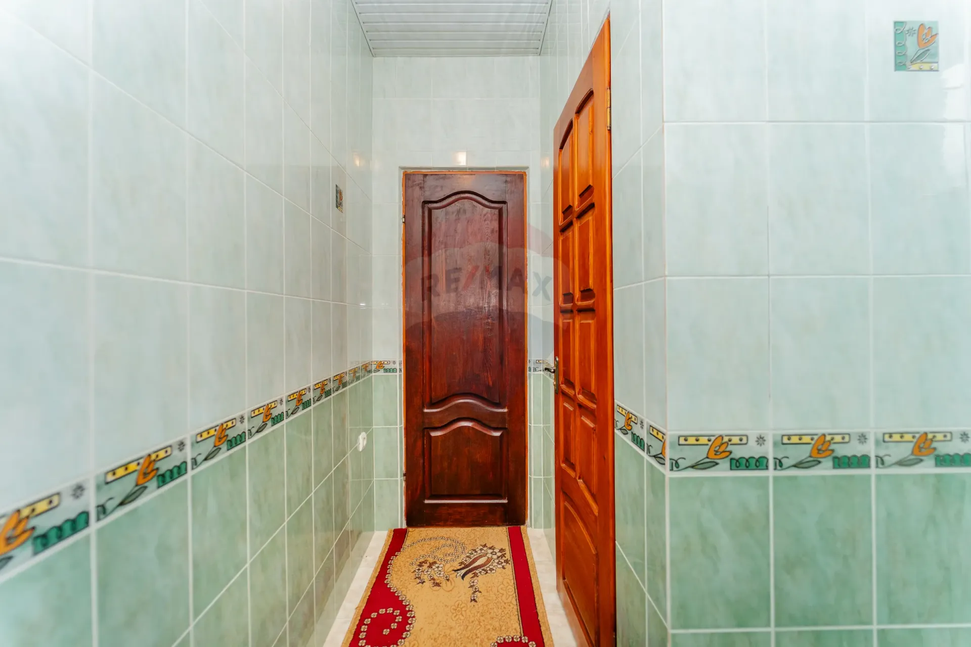 3-floor house, 315 m² — Image 18